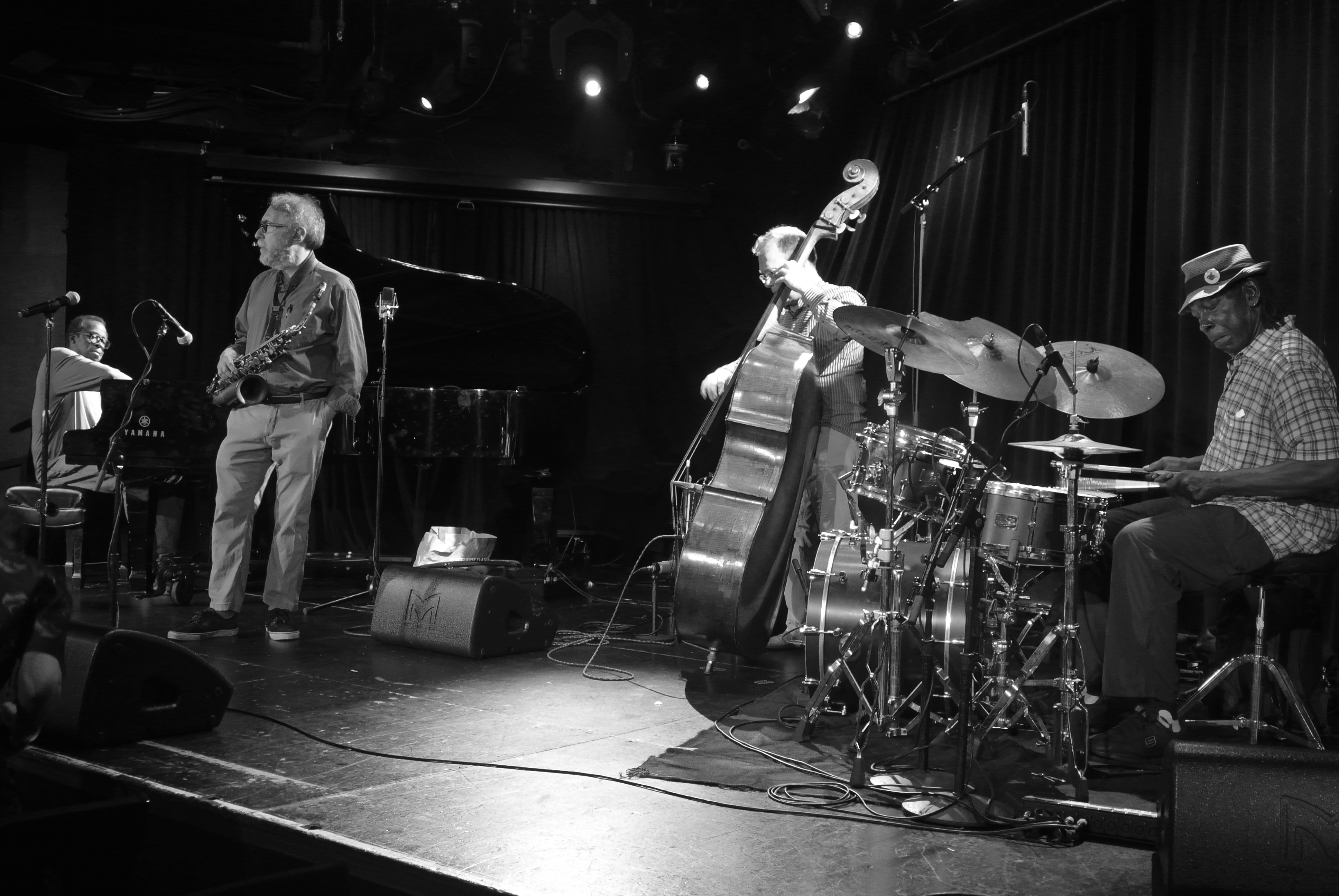 Shipp/Lowe/Cleaver/Ray - Roulette